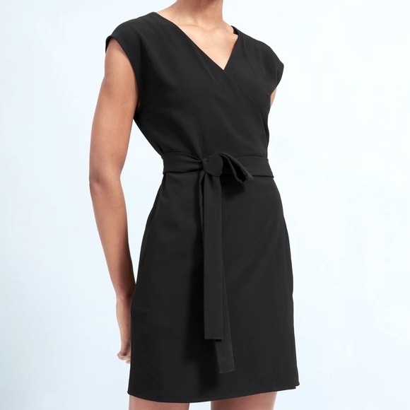 Everlane Dresses & Skirts - NWT Everlane Women’s The Japanese GoWeave Short-Sleeve Mini Wrap Dress